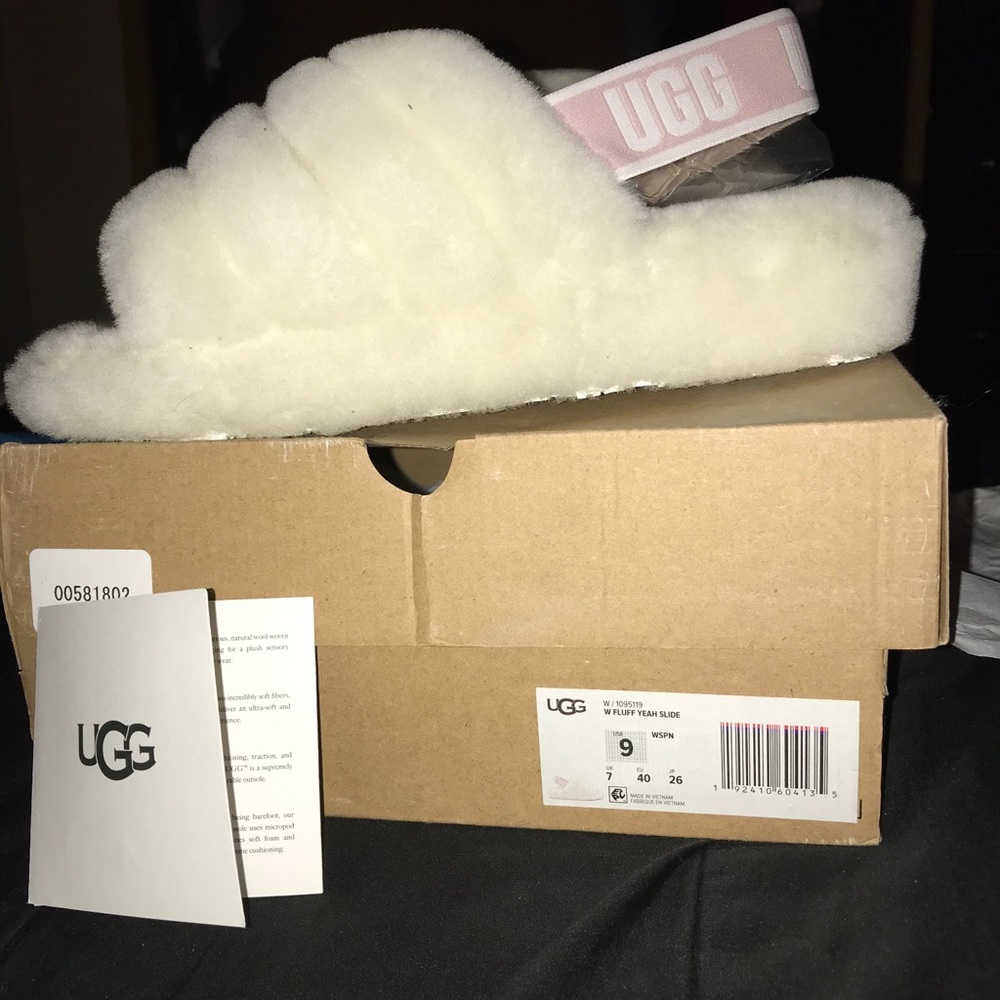 UGG YEAH FLUFF SLIDES